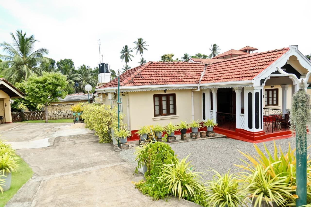 Merlyn Villa Negombo Luaran gambar