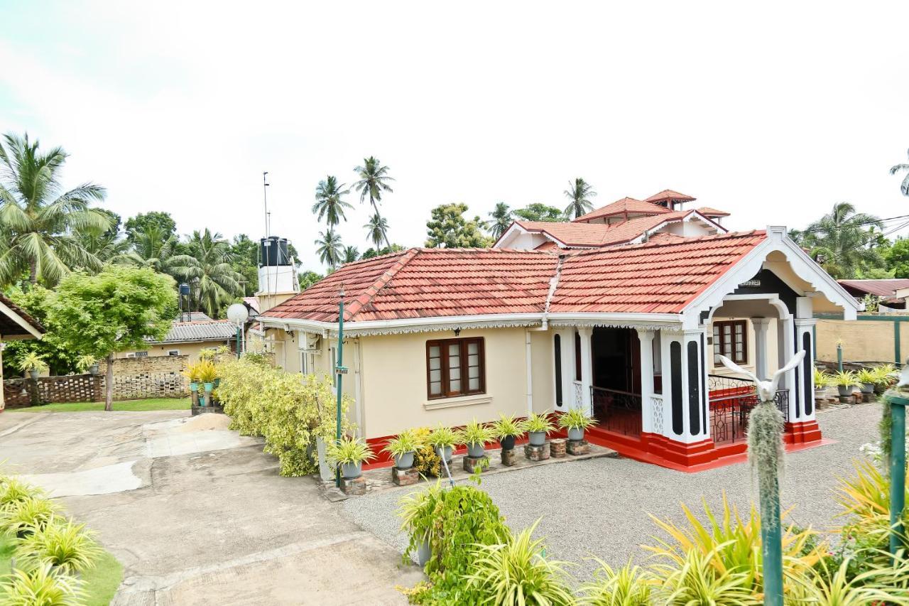 Merlyn Villa Negombo Luaran gambar
